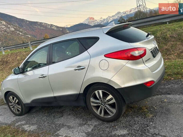 Сірий Хендай іх35, об'ємом двигуна 2 л та пробігом 191 тис. км за 15650 $, фото 5 на Automoto.ua