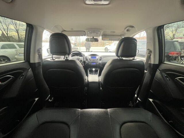 Сірий Хендай іх35, об'ємом двигуна 1.7 л та пробігом 187 тис. км за 14599 $, фото 21 на Automoto.ua