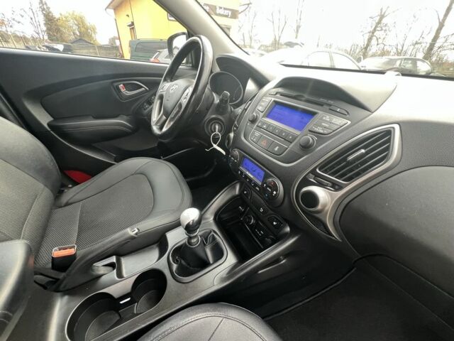 Сірий Хендай іх35, об'ємом двигуна 1.7 л та пробігом 187 тис. км за 14599 $, фото 10 на Automoto.ua