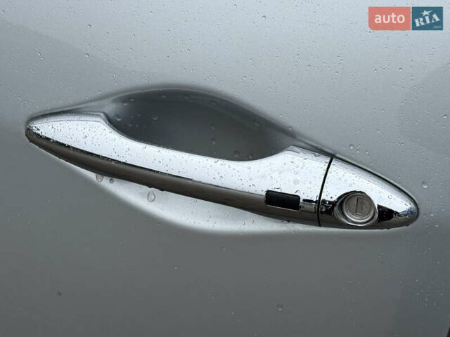 Сірий Хендай іх35, об'ємом двигуна 2 л та пробігом 192 тис. км за 15850 $, фото 20 на Automoto.ua