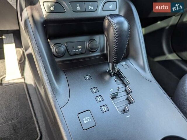 Сірий Хендай іх35, об'ємом двигуна 2 л та пробігом 113 тис. км за 16950 $, фото 37 на Automoto.ua