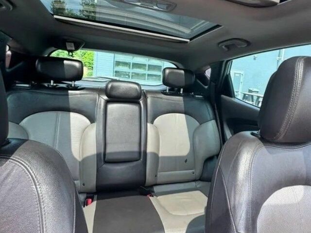 Хендай их35 2011 в Ивано-Франковске на Automoto.ua Синий Хендай их35, объемом двигателя 2 л и пробегом 225 тыс. км за 12700 $, фото 6 на Automoto.ua