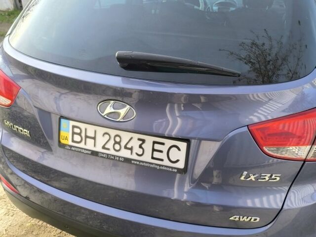 Синий Хендай их35, объемом двигателя 2 л и пробегом 148 тыс. км за 13000 $, фото 1 на Automoto.ua