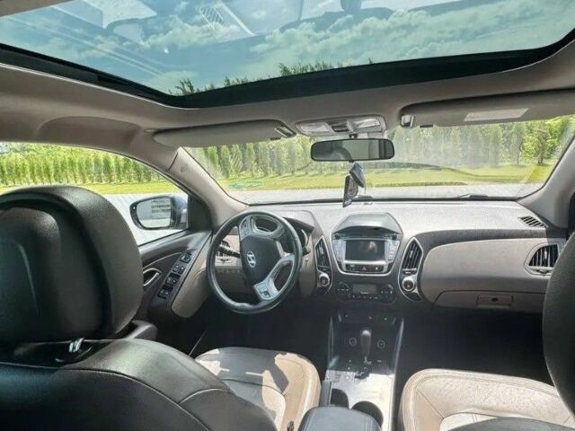 Хендай их35 2011 в Ивано-Франковске на Automoto.ua Синий Хендай их35, объемом двигателя 2 л и пробегом 225 тыс. км за 12700 $, фото 5 на Automoto.ua