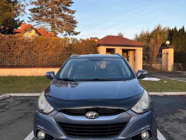 Синий Хендай их35, объемом двигателя 2 л и пробегом 248 тыс. км за 9916 $, фото 9 на Automoto.ua