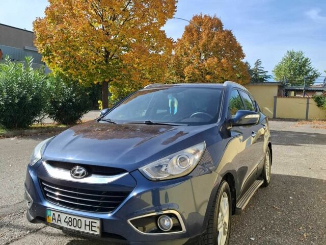 Синий Хендай их35, объемом двигателя 2 л и пробегом 103 тыс. км за 11000 $, фото 10 на Automoto.ua