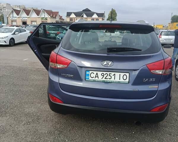 Синий Хендай их35, объемом двигателя 2 л и пробегом 178 тыс. км за 11200 $, фото 3 на Automoto.ua