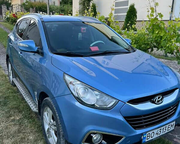 Синий Хендай их35, объемом двигателя 2 л и пробегом 158 тыс. км за 13999 $, фото 23 на Automoto.ua