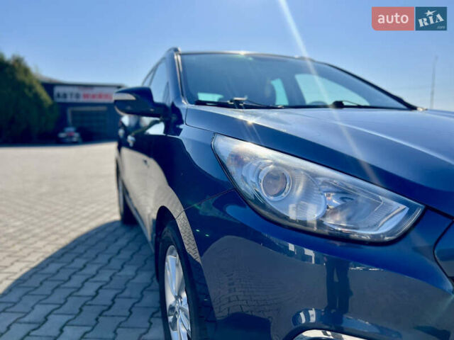 Синий Хендай их35, объемом двигателя 1.7 л и пробегом 263 тыс. км за 10800 $, фото 15 на Automoto.ua