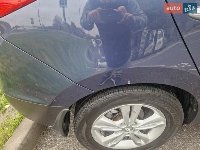 Синий Хендай их35, объемом двигателя 2 л и пробегом 138 тыс. км за 11500 $, фото 14 на Automoto.ua