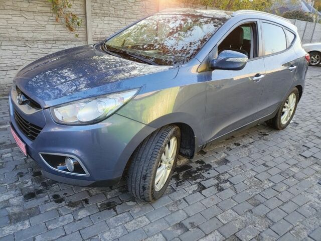 Синій Хендай іх35, об'ємом двигуна 2 л та пробігом 199 тис. км за 11600 $, фото 2 на Automoto.ua