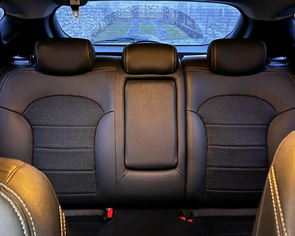 Синий Хендай их35, объемом двигателя 2 л и пробегом 158 тыс. км за 13999 $, фото 4 на Automoto.ua