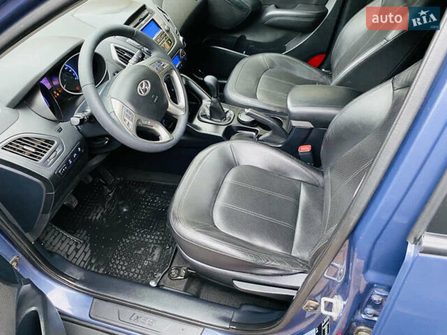 Хендай их35 2011 в Харькове на Automoto.ua Синий Хендай их35, объемом двигателя 2 л и пробегом 153 тыс. км за 9950 $, фото 2 на Automoto.ua