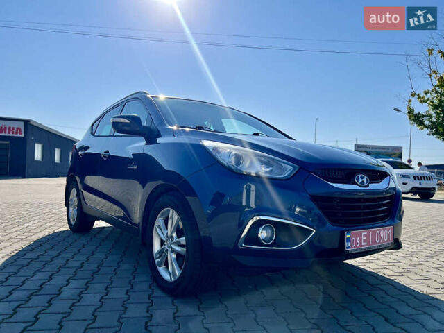 Синий Хендай их35, объемом двигателя 1.7 л и пробегом 263 тыс. км за 10800 $, фото 14 на Automoto.ua