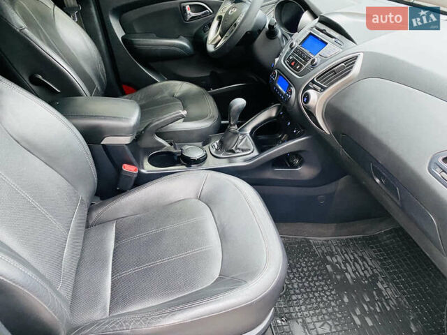 Хендай их35 2011 в Харькове на Automoto.ua Синий Хендай их35, объемом двигателя 2 л и пробегом 153 тыс. км за 9950 $, фото 40 на Automoto.ua