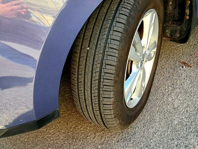 Синий Хендай их35, объемом двигателя 2 л и пробегом 152 тыс. км за 11500 $, фото 3 на Automoto.ua