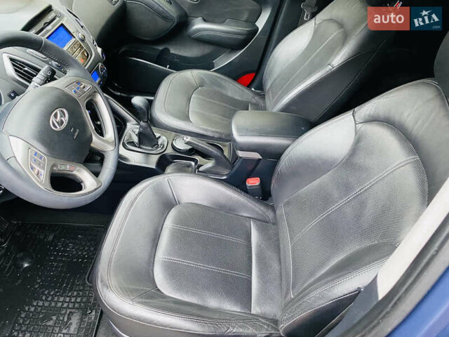 Хендай их35 2011 в Харькове на Automoto.ua Синий Хендай их35, объемом двигателя 2 л и пробегом 153 тыс. км за 9950 $, фото 28 на Automoto.ua