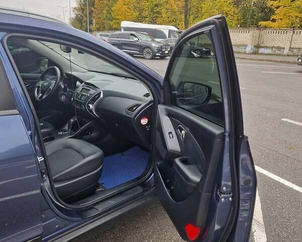 Синий Хендай их35, объемом двигателя 2 л и пробегом 138 тыс. км за 11500 $, фото 29 на Automoto.ua