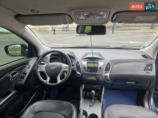 Синий Хендай их35, объемом двигателя 2 л и пробегом 138 тыс. км за 12400 $, фото 29 на Automoto.ua