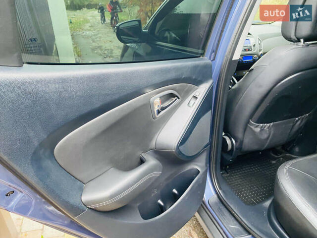 Хендай их35 2011 в Харькове на Automoto.ua Синий Хендай их35, объемом двигателя 2 л и пробегом 153 тыс. км за 9950 $, фото 16 на Automoto.ua