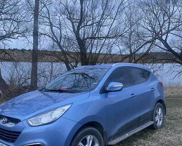 Синий Хендай их35, объемом двигателя 2 л и пробегом 158 тыс. км за 13999 $, фото 28 на Automoto.ua