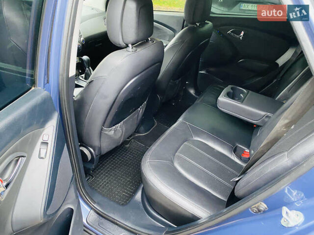 Хендай их35 2011 в Харькове на Automoto.ua Синий Хендай их35, объемом двигателя 2 л и пробегом 153 тыс. км за 9950 $, фото 21 на Automoto.ua