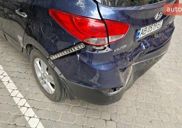 Синий Хендай их35, объемом двигателя 2 л и пробегом 138 тыс. км за 12400 $, фото 34 на Automoto.ua