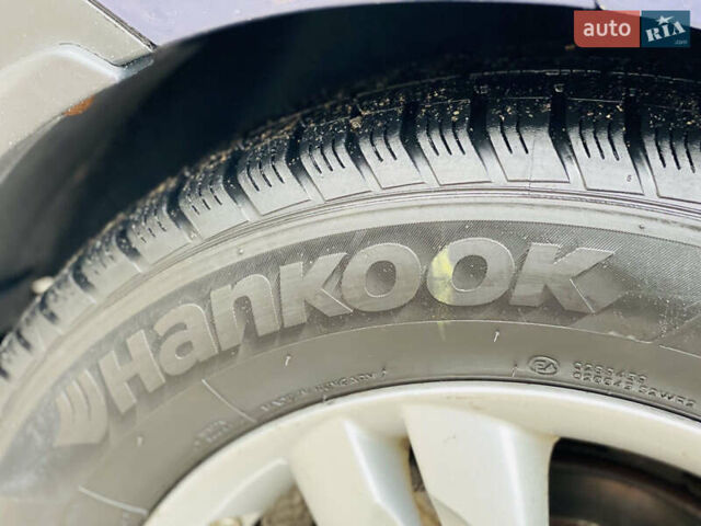 Хендай их35 2011 в Харькове на Automoto.ua Синий Хендай их35, объемом двигателя 2 л и пробегом 153 тыс. км за 9950 $, фото 32 на Automoto.ua