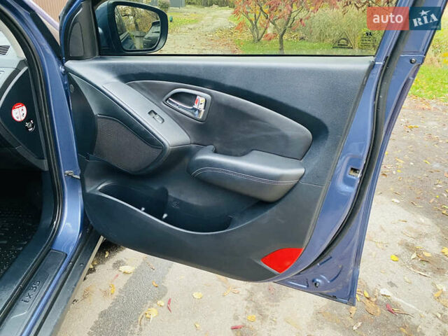 Хендай их35 2011 в Харькове на Automoto.ua Синий Хендай их35, объемом двигателя 2 л и пробегом 153 тыс. км за 9950 $, фото 17 на Automoto.ua