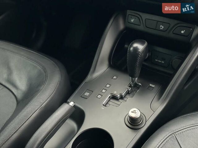 Синій Хендай іх35, об'ємом двигуна 2 л та пробігом 238 тис. км за 13300 $, фото 8 на Automoto.ua