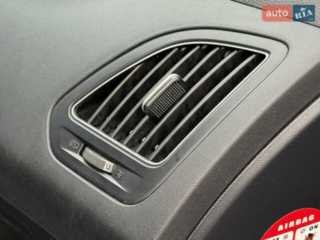 Синий Хендай их35, объемом двигателя 2 л и пробегом 234 тыс. км за 13550 $, фото 41 на Automoto.ua