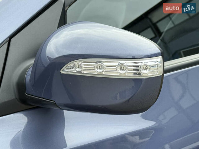 Синий Хендай их35, объемом двигателя 2 л и пробегом 234 тыс. км за 13550 $, фото 18 на Automoto.ua