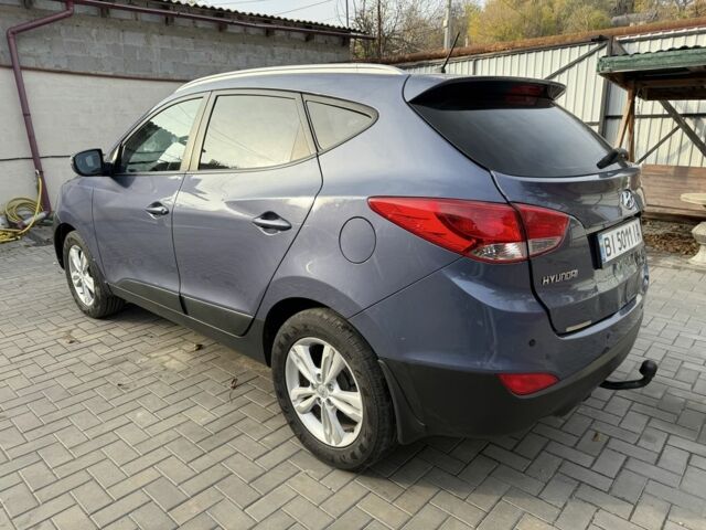 Синій Хендай іх35, об'ємом двигуна 2 л та пробігом 175 тис. км за 7200 $, фото 5 на Automoto.ua
