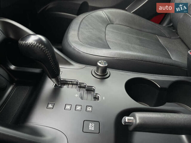 Синій Хендай іх35, об'ємом двигуна 2 л та пробігом 238 тис. км за 13300 $, фото 58 на Automoto.ua