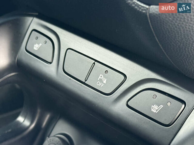 Синий Хендай их35, объемом двигателя 2 л и пробегом 234 тыс. км за 13550 $, фото 47 на Automoto.ua