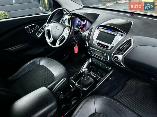 Синій Хендай іх35, об'ємом двигуна 1.7 л та пробігом 154 тис. км за 12700 $, фото 37 на Automoto.ua