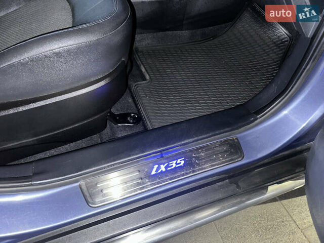 Синій Хендай іх35, об'ємом двигуна 1.7 л та пробігом 154 тис. км за 12700 $, фото 54 на Automoto.ua