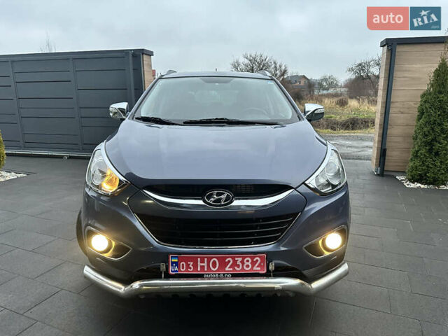 Синій Хендай іх35, об'ємом двигуна 1.7 л та пробігом 154 тис. км за 12700 $, фото 2 на Automoto.ua