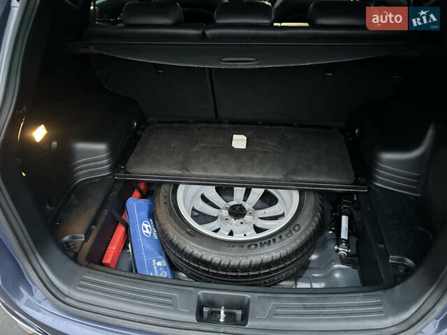 Синій Хендай іх35, об'ємом двигуна 1.7 л та пробігом 154 тис. км за 12700 $, фото 31 на Automoto.ua