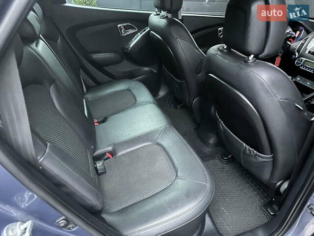 Синій Хендай іх35, об'ємом двигуна 1.7 л та пробігом 154 тис. км за 12700 $, фото 46 на Automoto.ua