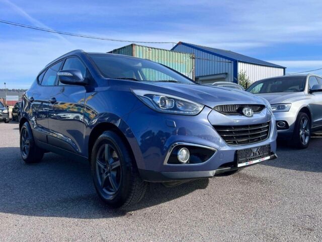 Синій Хендай іх35, об'ємом двигуна 2 л та пробігом 220 тис. км за 8500 $, фото 2 на Automoto.ua