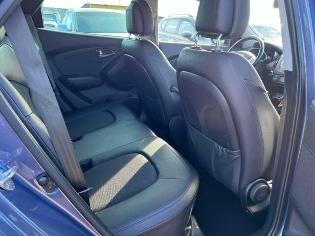 Синій Хендай іх35, об'ємом двигуна 2 л та пробігом 220 тис. км за 8500 $, фото 11 на Automoto.ua