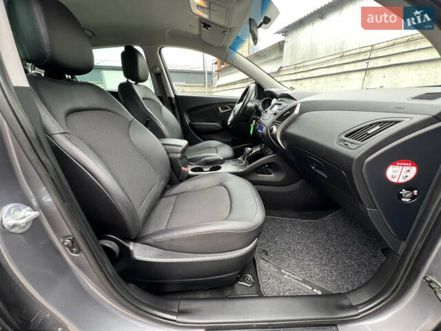 Синий Хендай их35, объемом двигателя 2 л и пробегом 150 тыс. км за 16400 $, фото 27 на Automoto.ua