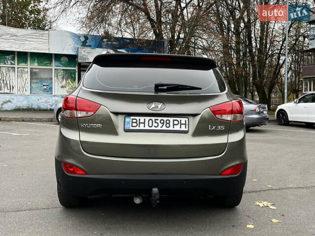 Зеленый Хендай их35, объемом двигателя 2 л и пробегом 187 тыс. км за 10999 $, фото 9 на Automoto.ua