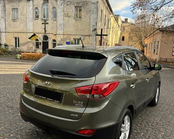 Зеленый Хендай их35, объемом двигателя 2 л и пробегом 170 тыс. км за 14400 $, фото 10 на Automoto.ua