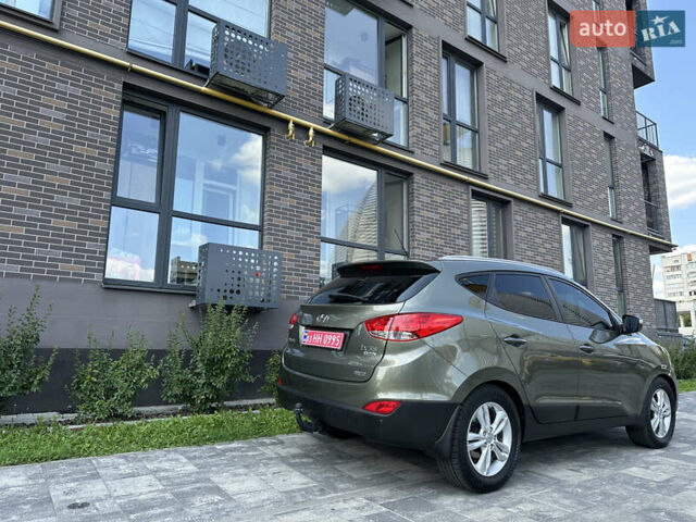 Зелений Хендай іх35, об'ємом двигуна 2 л та пробігом 212 тис. км за 13650 $, фото 2 на Automoto.ua