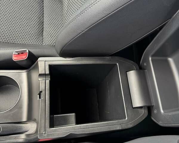 Зеленый Хендай их35, объемом двигателя 2 л и пробегом 170 тыс. км за 14400 $, фото 47 на Automoto.ua