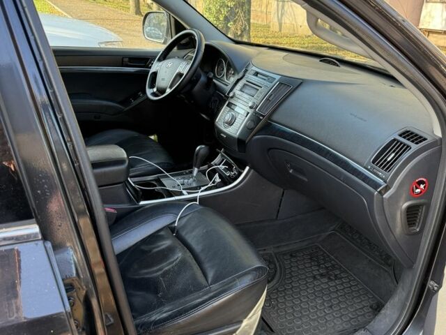 Черный Хендай их55 (Веракруз), объемом двигателя 3.8 л и пробегом 290 тыс. км за 7700 $, фото 5 на Automoto.ua