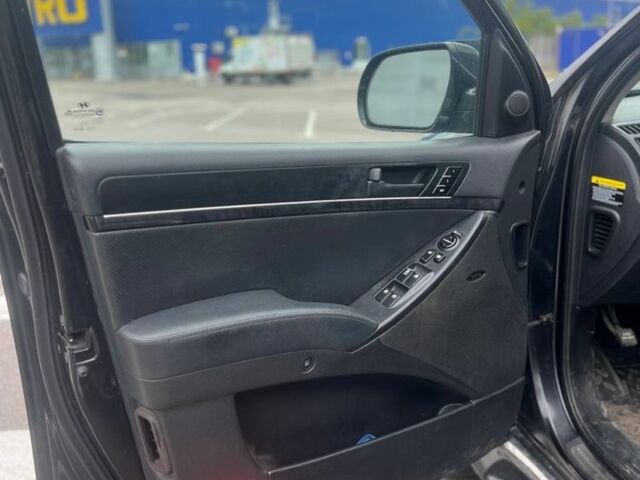 Черный Хендай их55 (Веракруз), объемом двигателя 3.8 л и пробегом 252 тыс. км за 9799 $, фото 9 на Automoto.ua