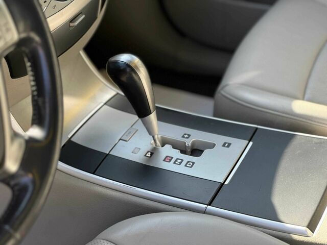 Сірий Хендай іх55 (Веракруз), об'ємом двигуна 3.8 л та пробігом 238 тис. км за 10800 $, фото 11 на Automoto.ua